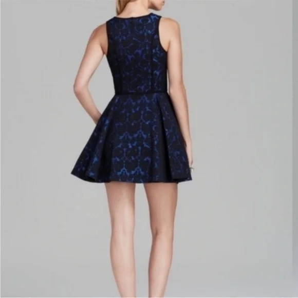 Black Halo Aria Brocade Party Dress size 4 - Picture 2 of 8